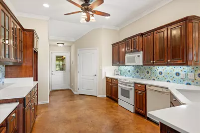 1621 Rockview Drive, Granbury, TX 76049 - Photo 31