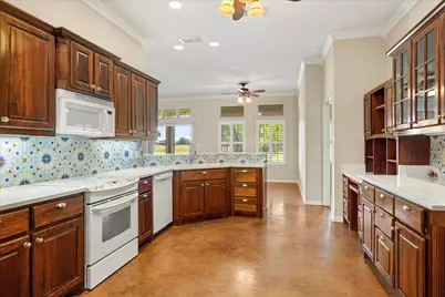 1621 Rockview Drive, Granbury, TX 76049 - Photo 29