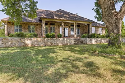 1621 Rockview Drive, Granbury, TX 76049 - Photo 7