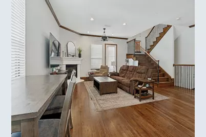 1018 Pavillion Street, Dallas, TX 75204 - Photo 7