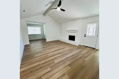 1601 Juneau Street, Grand Prairie, TX 75050 - Photo 9