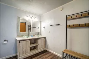 208 Miller St, Mount Vernon, TX 75457 - Photo 17