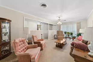 1013 Yorkshire Dr, Sherman, TX 75092 - Photo 7