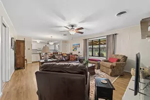 1013 Yorkshire Dr, Sherman, TX 75092 - Photo 11