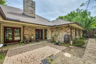 3910 Cross Bend Ct, Arlington, TX 76016 - Photo 25