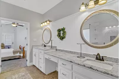 3300 Fountain Way, Granbury, TX 76049 - Photo 23