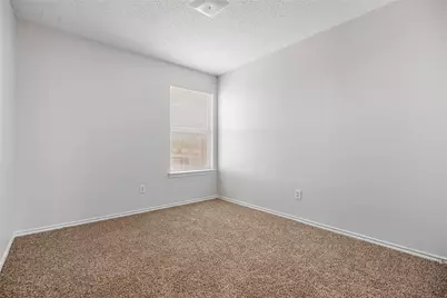 4524 Alamosa Street, Fort Worth, TX 76119 - Photo 15