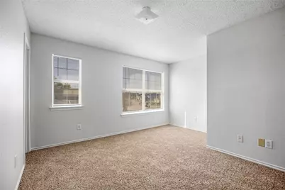 4524 Alamosa Street, Fort Worth, TX 76119 - Photo 13