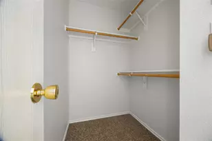 4524 Alamosa St, Fort Worth, TX 76119 - Photo 11