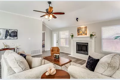 709 S Emma Drive, Arlington, TX 76002 - Photo 9