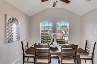 709 S Emma Dr, Arlington, TX 76002 - Photo 5