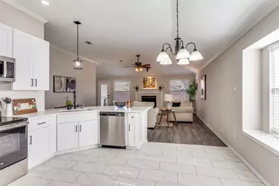 709 S Emma Drive, Arlington, TX 76002 - Photo 13