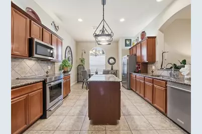 5524 Plata Lane, Benbrook, TX 76126 - Photo 9