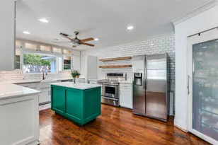 901 Bryson St, Waxahachie, TX 75165 - Photo 15