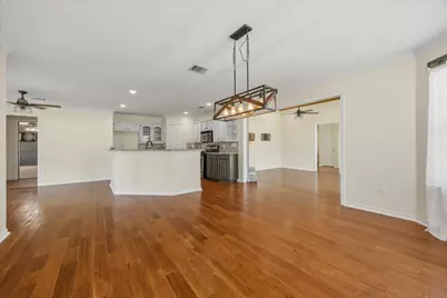 311 Creekview Circle, Crandall, TX 75114 - Photo 13