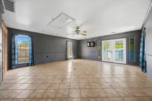 311 Creekview Cir, Crandall, TX 75114 - Photo 21