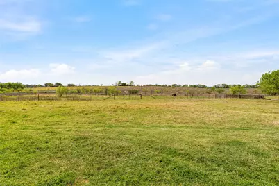 2566 Southwinds Drive, Lorena, TX 76655 - Photo 35