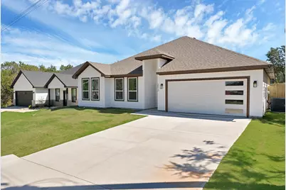 2513 Austin Court, Granbury, TX 76048 - Photo 3