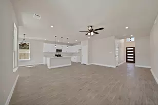 2513 Austin Ct, Granbury, TX 76048 - Photo 7