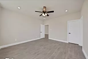 2513 Austin Ct, Granbury, TX 76048 - Photo 15