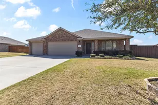 338 Amber Ln, Nevada, TX 75173 - Photo 1