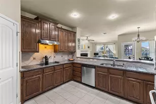 338 Amber Ln, Nevada, TX 75173 - Photo 5