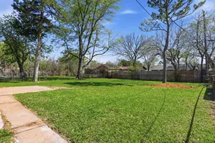 2816 Winslow St, Irving, TX 75062 - Photo 21