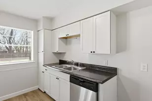 2816 Winslow St, Irving, TX 75062 - Photo 9