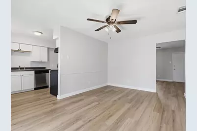 2816 Winslow Street, Irving, TX 75062 - Photo 7