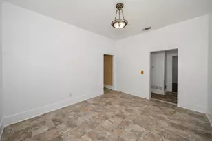 311 W Spring St, Weatherford, TX 76086 - Photo 11