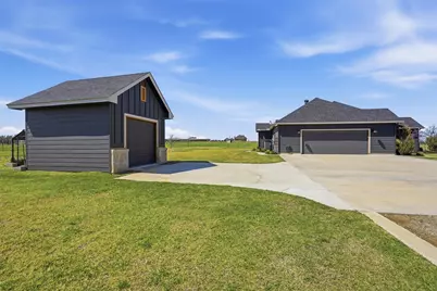 2253 County Road 1227, Cleburne, TX 76033 - Photo 31