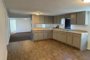 10604 County Rd 1020, Burleson, TX 76028 - Photo 11