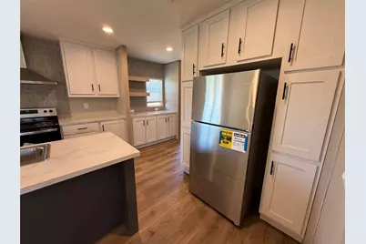 380 Valley Ridge Drive, Bridgeport, TX 76426 - Photo 9