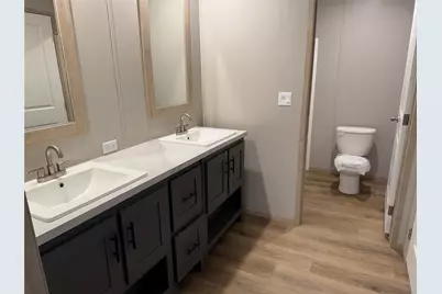 380 Valley Ridge Drive, Bridgeport, TX 76426 - Photo 25