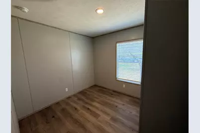 380 Valley Ridge Drive, Bridgeport, TX 76426 - Photo 29