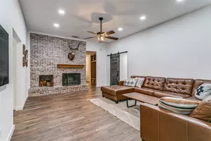 2924 Scenic Dr, Grapevine, TX 76051 - Photo 17
