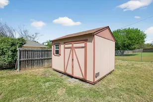 1630 Beaver Creek Dr, Duncanville, TX 75137 - Photo 33