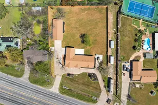 1404 S Robinson Dr, Robinson, TX 76706 - Photo 33