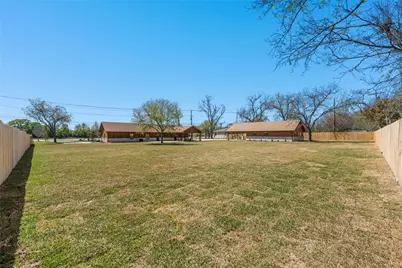 1404 S Robinson Drive, Robinson, TX 76706 - Photo 27