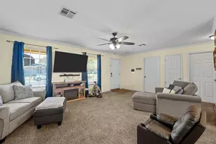 4610 Circle C Dr, Bellmead, TX 76705 - Photo 3