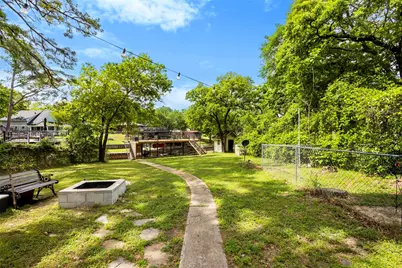 111 Island Park Drive, Gun Barrel City, TX 75156 - Photo 27