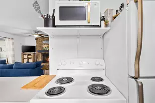 111 Island Park Dr, Gun Barrel City, TX 75156 - Photo 9