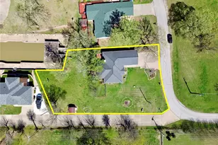 2025 Emma Dr, Tool, TX 75143 - Photo 3