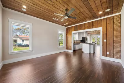 110 English Street, Mount Vernon, TX 75457 - Photo 5