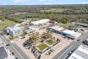 110 English St, Mount Vernon, TX 75457 - Photo 33