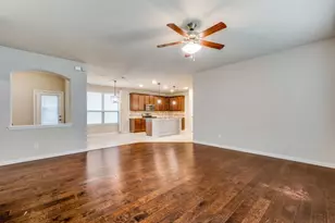 2028 Barx Dr, Little Elm, TX 75068 - Photo 9