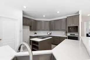 6010 Troon Cir, Garland, TX 75044 - Photo 13