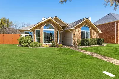 1315 Blue Jay Drive, Lewisville, TX 75077 - Photo 3