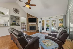 1315 Blue Jay Dr, Lewisville, TX 75077 - Photo 9