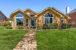 1315 Blue Jay Dr, Lewisville, TX 75077 - Photo 1